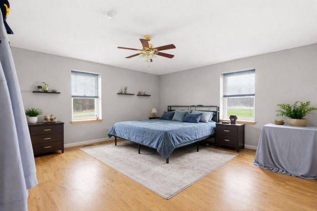 1251 N Mineral Springs Road, Porter, IN 46304