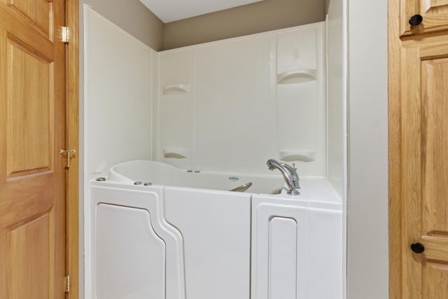 1251 N Mineral Springs Road, Porter, IN 46304