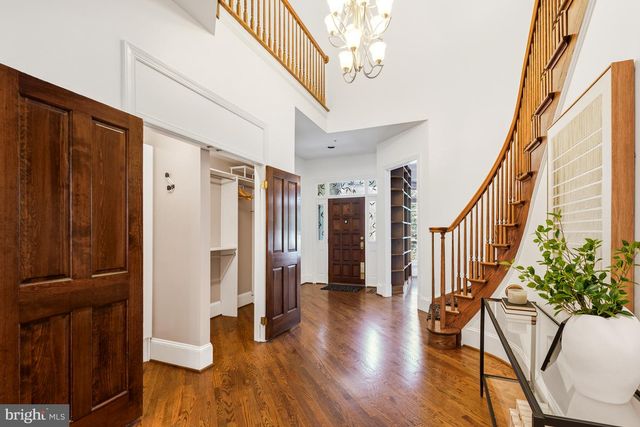 11123 POTOMAC CREST DR, Potomac, MD 20854