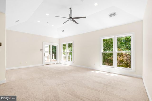 11123 POTOMAC CREST DR, Potomac, MD 20854