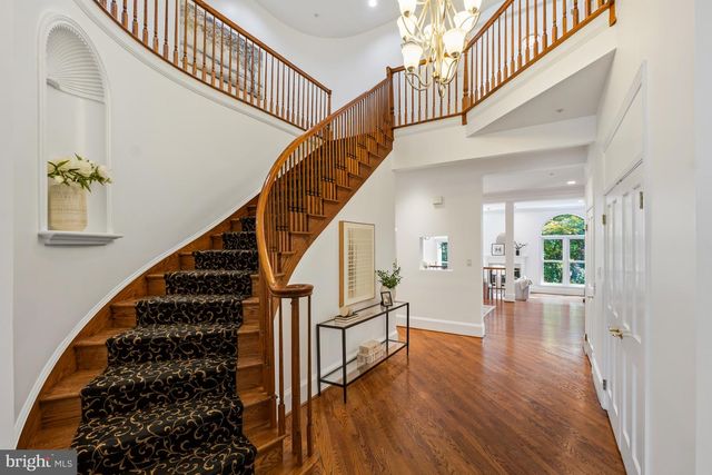 11123 POTOMAC CREST DR, Potomac, MD 20854