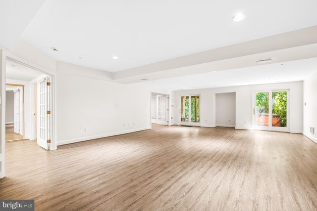 11123 POTOMAC CREST DR, Potomac, MD 20854