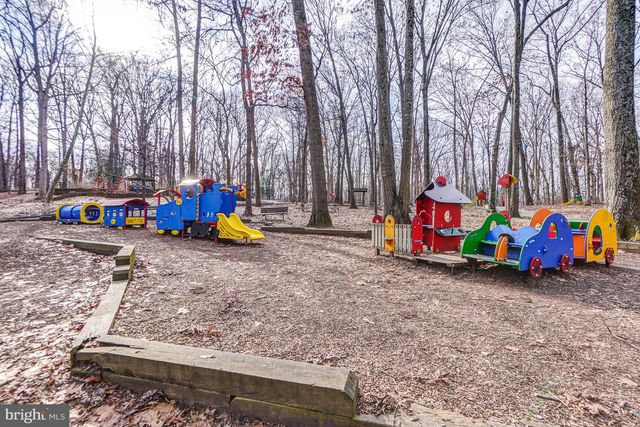 11123 POTOMAC CREST DR, Potomac, MD 20854