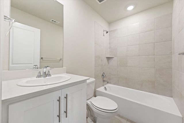 2229 Mustang Way, Seagoville, TX 75159