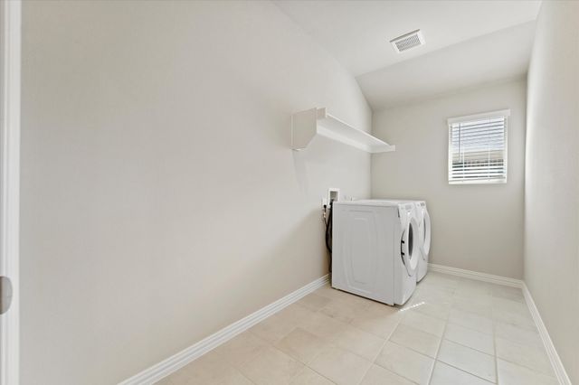 2229 Mustang Way, Seagoville, TX 75159