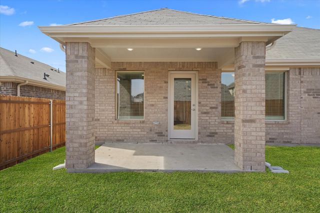 2229 Mustang Way, Seagoville, TX 75159