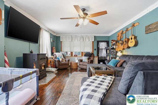 405 East Landis Street, Coopersburg Boro, PA 18036