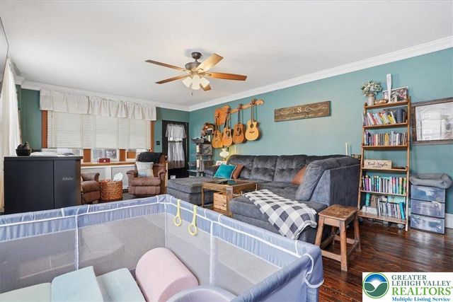 405 East Landis Street, Coopersburg Boro, PA 18036