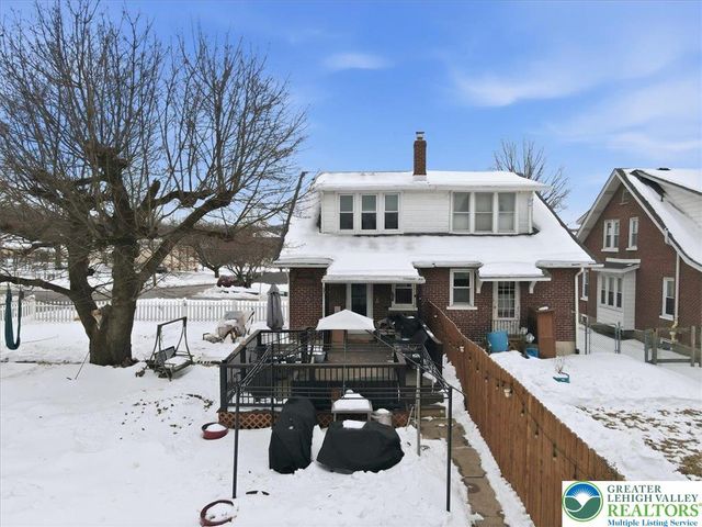 405 East Landis Street, Coopersburg Boro, PA 18036