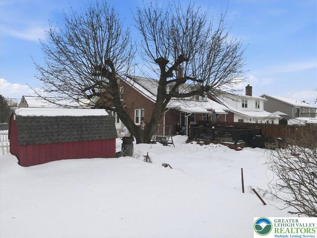 405 East Landis Street, Coopersburg Boro, PA 18036