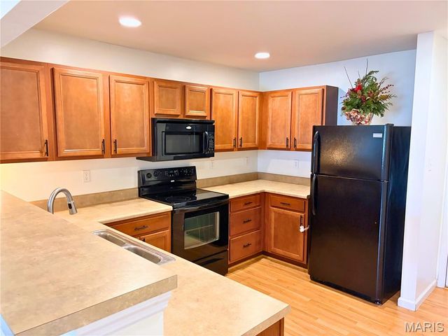 223 Countryshire Drive, Lake St Louis, MO 63367