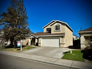 16634 Everton St, Delhi, CA 95315