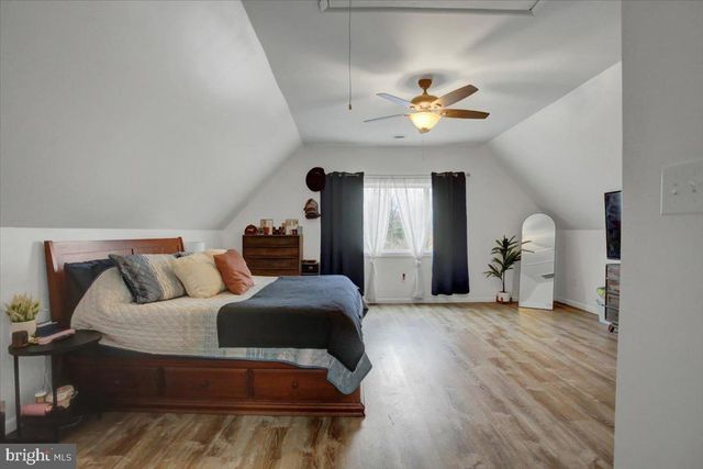 16726 BROADFORDING RD, Hagerstown, MD 21740