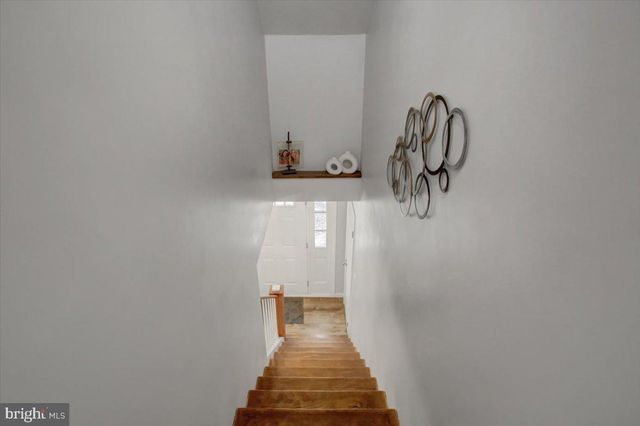 16726 BROADFORDING RD, Hagerstown, MD 21740