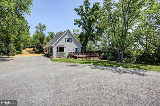 16726 BROADFORDING RD, Hagerstown, MD 21740
