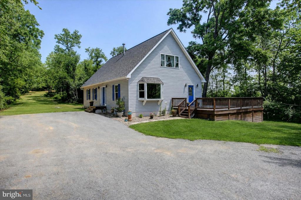 16726 BROADFORDING RD, Hagerstown, MD 21740