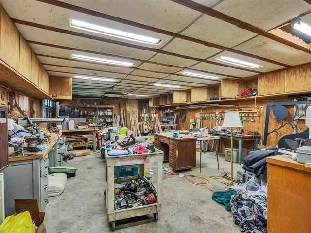 207 Shady Nook Lane, Friendswood, TX 77546