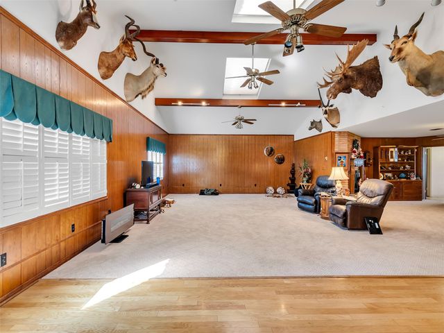 207 Shady Nook Lane, Friendswood, TX 77546