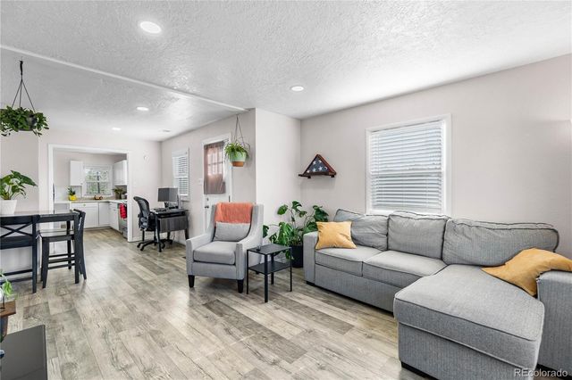 4122 W 76th Avenue, Westminster, CO 80030