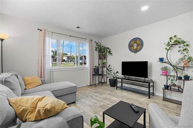 4122 W 76th Avenue, Westminster, CO 80030