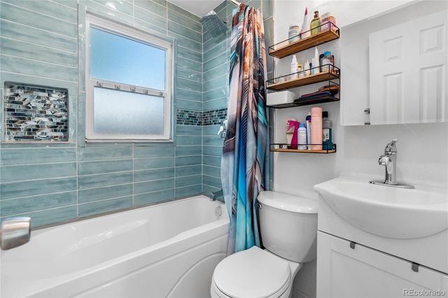 4122 W 76th Avenue, Westminster, CO 80030