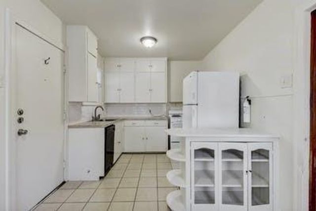 3416 Robinson Ave, Austin, TX 78722