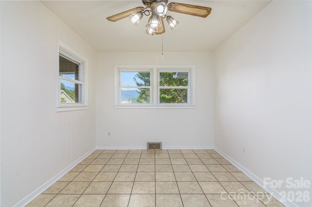 32 Kathy Drive, Waynesville, NC 28786