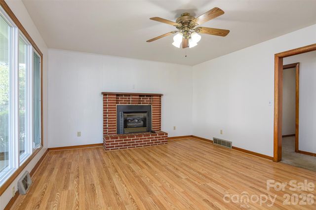 32 Kathy Drive, Waynesville, NC 28786
