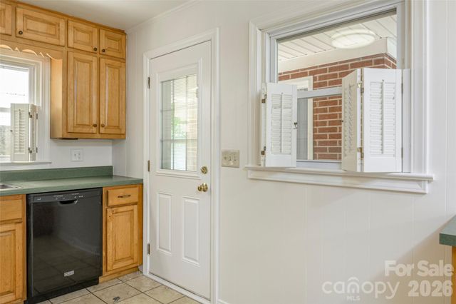 32 Kathy Drive, Waynesville, NC 28786