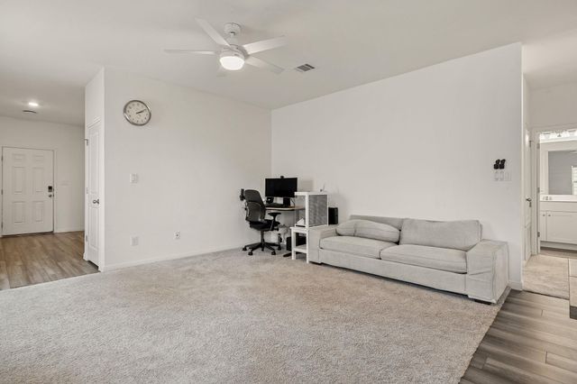 1006 Waterbuck CV, Hutto, TX 78634