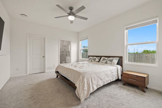 1006 Waterbuck CV, Hutto, TX 78634