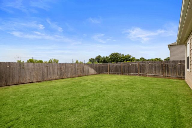 1006 Waterbuck CV, Hutto, TX 78634