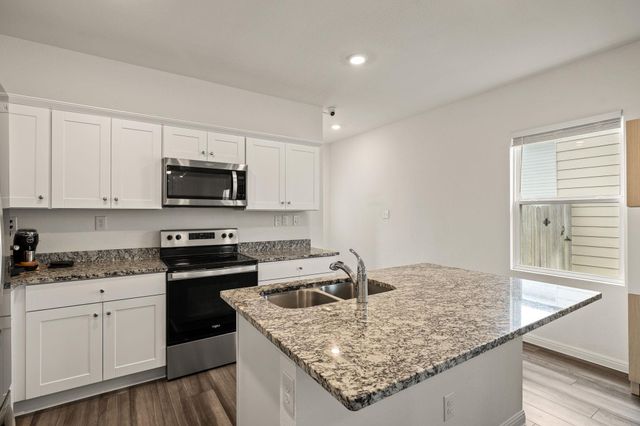 1006 Waterbuck CV, Hutto, TX 78634