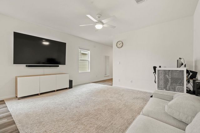 1006 Waterbuck CV, Hutto, TX 78634