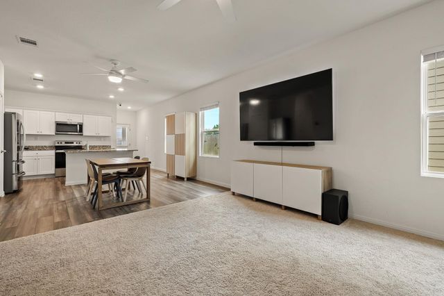 1006 Waterbuck CV, Hutto, TX 78634