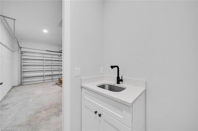 724 Giorgio AVE S, Lehigh Acres, FL 33974