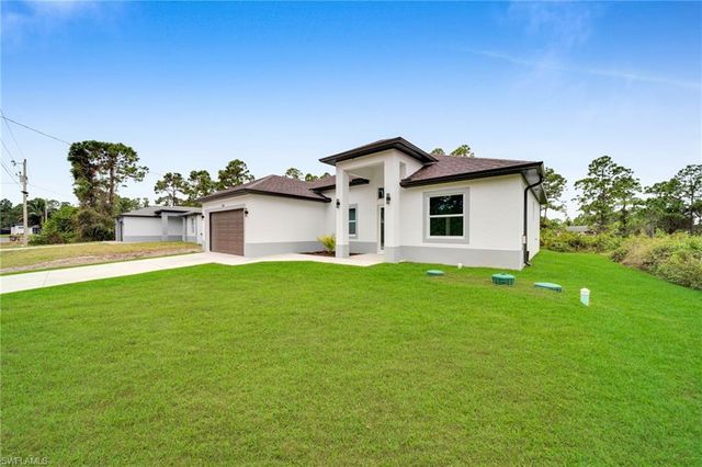 724 Giorgio AVE S, Lehigh Acres, FL 33974