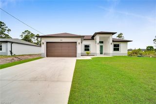 724 Giorgio AVE S, Lehigh Acres, FL 33974