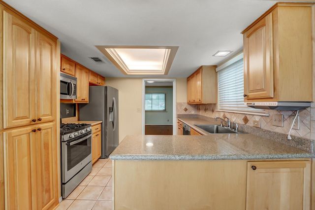 8001 Manassas DR, Austin, TX 78745