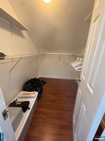 508 3rd Avenue 2, Lyndhurst, NJ 07071