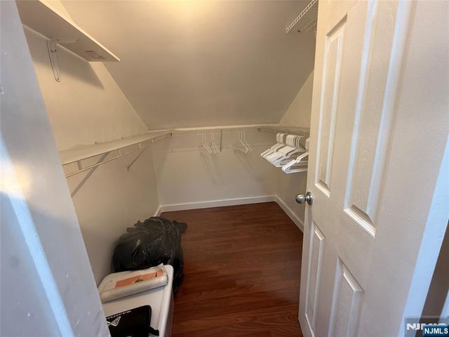 508 3rd Avenue 2, Lyndhurst, NJ 07071