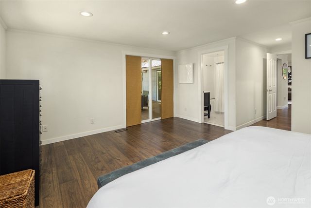 22613 78th Place W, Edmonds, WA 98026