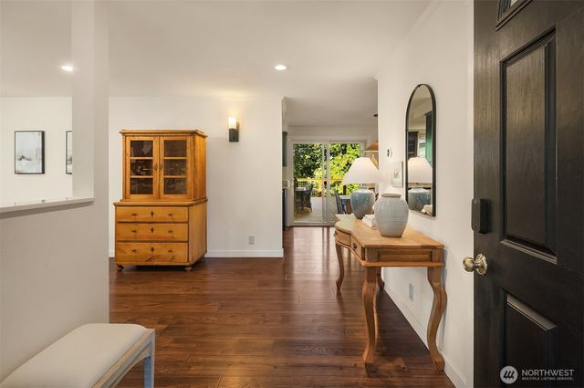 22613 78th Place W, Edmonds, WA 98026