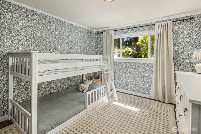 22613 78th Place W, Edmonds, WA 98026