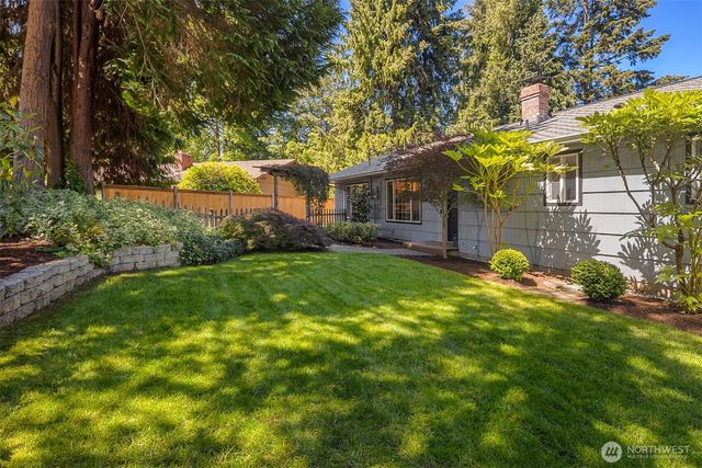 22613 78th Place W, Edmonds, WA 98026