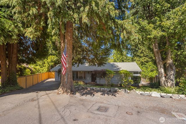 22613 78th Place W, Edmonds, WA 98026