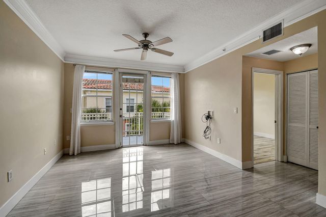 9873 Baywinds Drive 5302, West Palm Beach, FL 33411