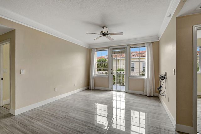 9873 Baywinds Drive 5302, West Palm Beach, FL 33411