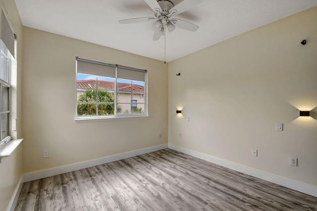 9873 Baywinds Drive 5302, West Palm Beach, FL 33411