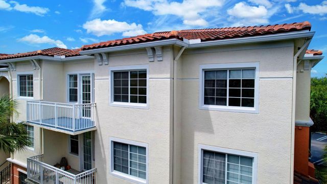 9873 Baywinds Drive 5302, West Palm Beach, FL 33411